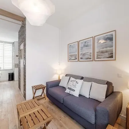 Tassigny - Appartement/ Terrasse - Port 반느